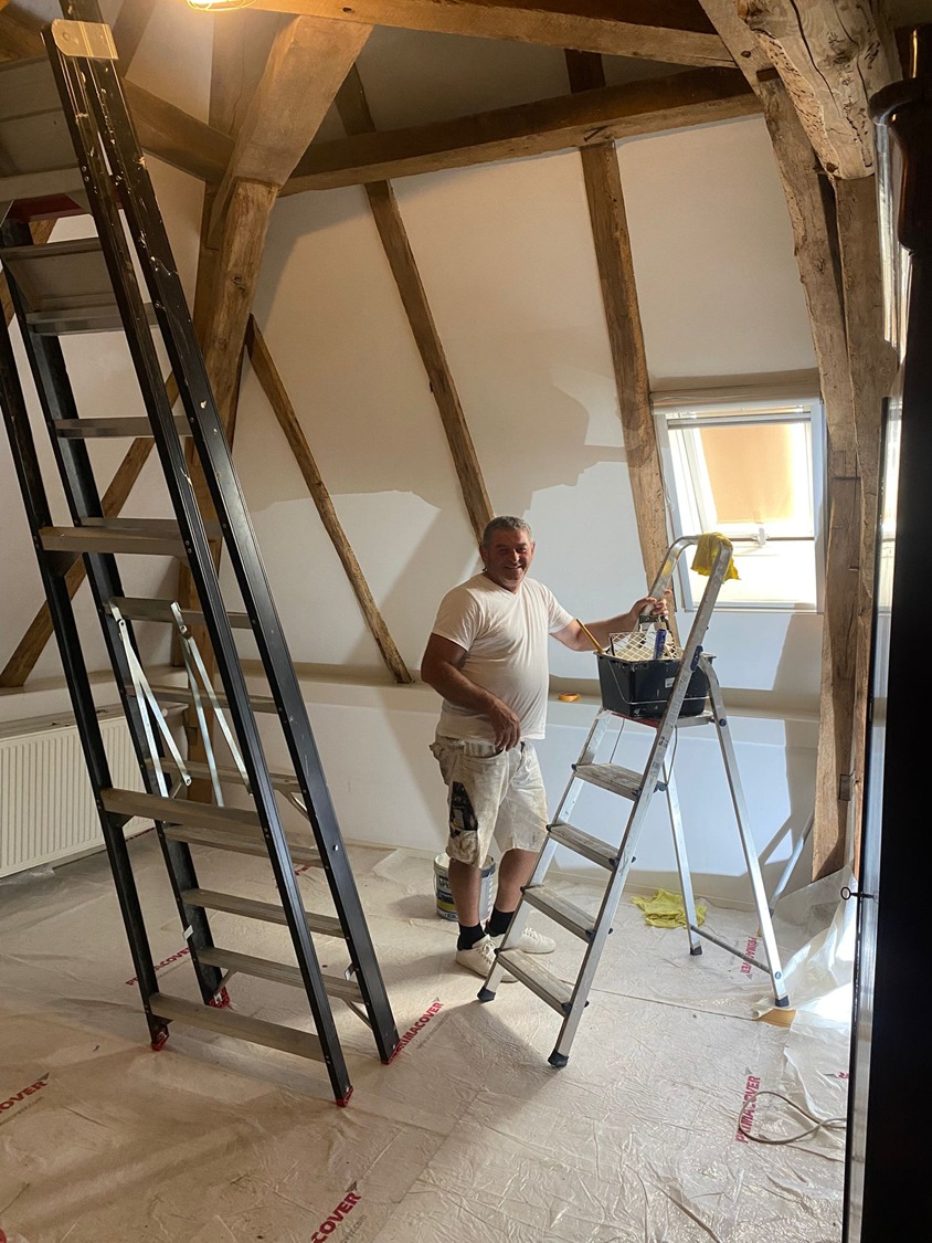 Allround klusser aan het werk